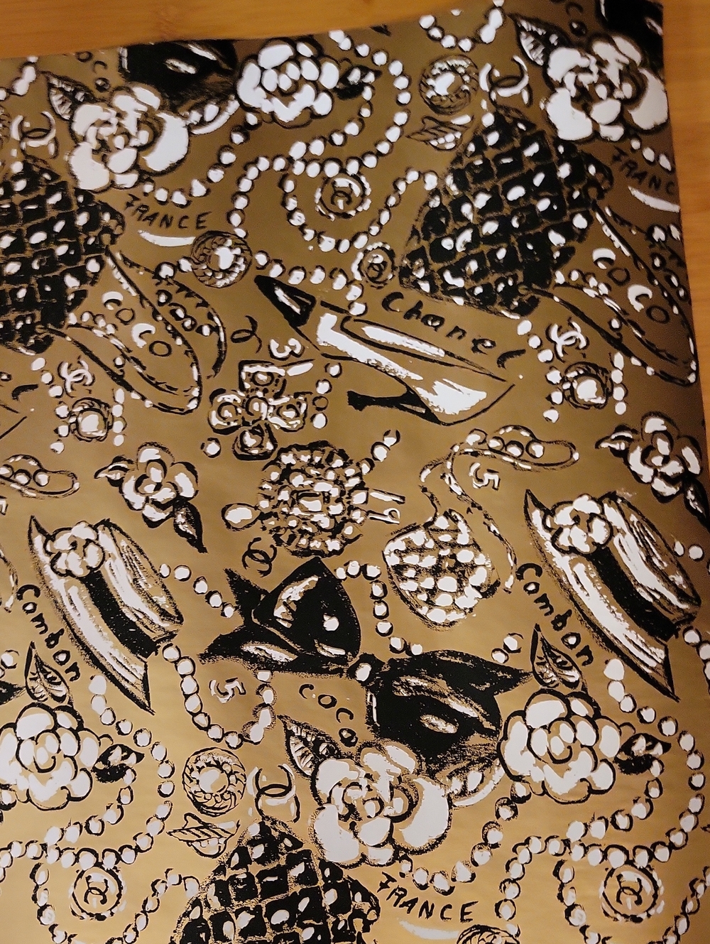 CHANEL Vintage Wrapping Paper Roll